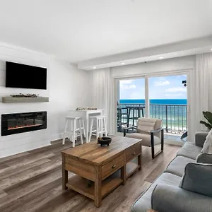 The Summit 808: Luxury Beachfront With Incredible Views Holiday home